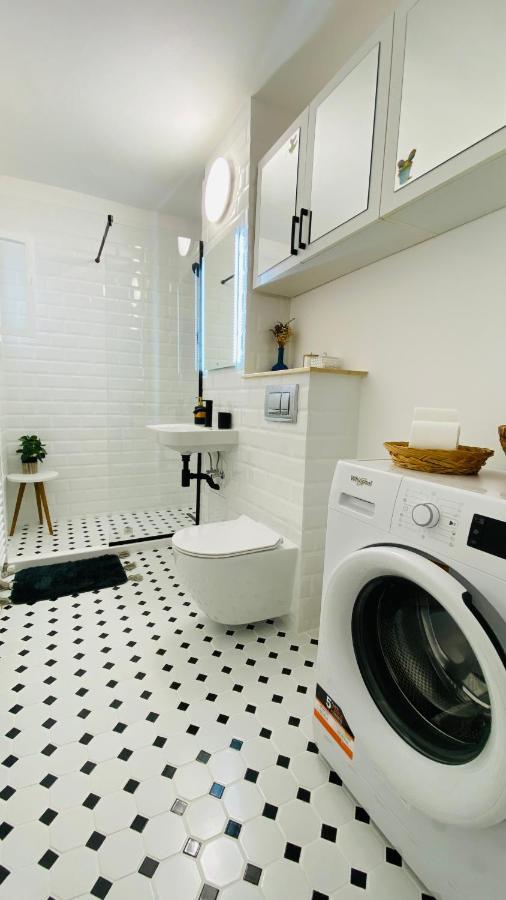 סיביו Cozy Apartment מראה חיצוני תמונה